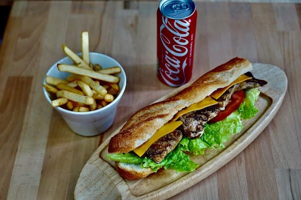 Mama&co – Restaurant boulogne ouvert la nuit – 92100 – Restaurant africain – Ouvert jusqu’à 2 h la nuit – 92 à Boulogne-Billancourt, France