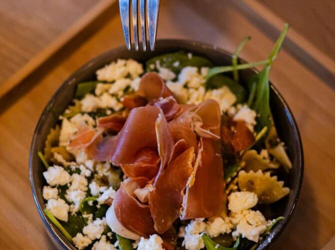 Restaurant Mamahé café à Cassis, France