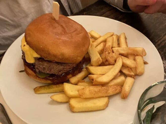 Restaurant Mamie à Reims, France