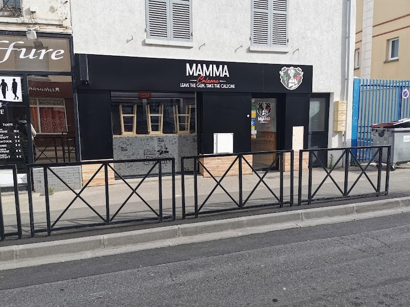 Restaurant Mamma Calzone à Trappes, France