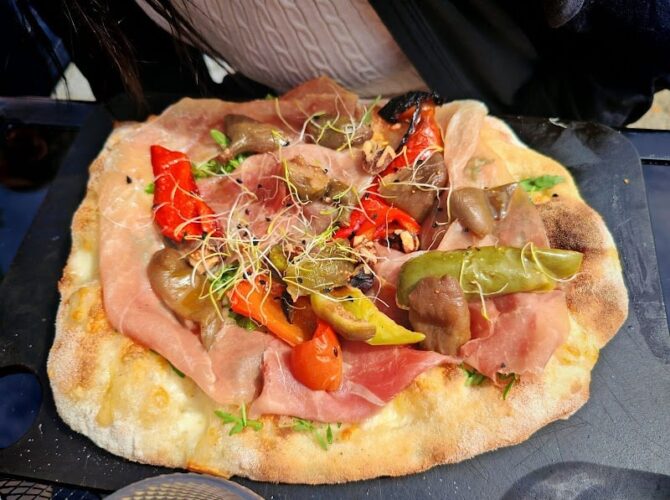 Restaurant Mamma Mia Pinseria ! à Conflans-Sainte-Honorine, France