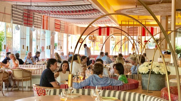 Restaurant Maná 75 à Barcelone, Espagne