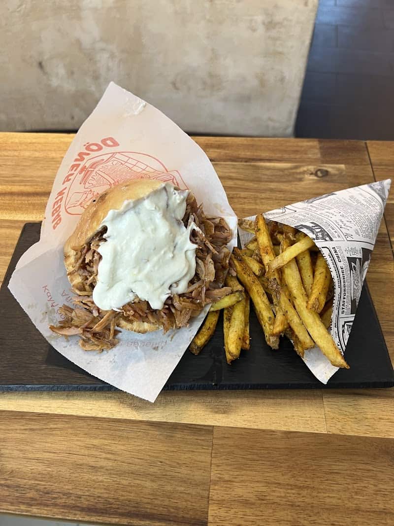 Restaurant MANGAL GRILL à Dammarie-les-Lys, France