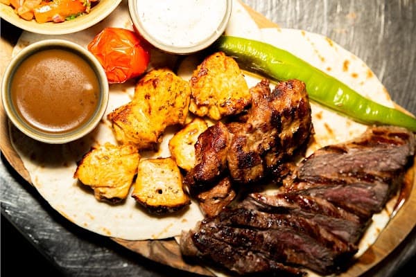 Restaurant Mangal Mezze & Grill à Saarbrücken (Sarrebruck), Allemagne