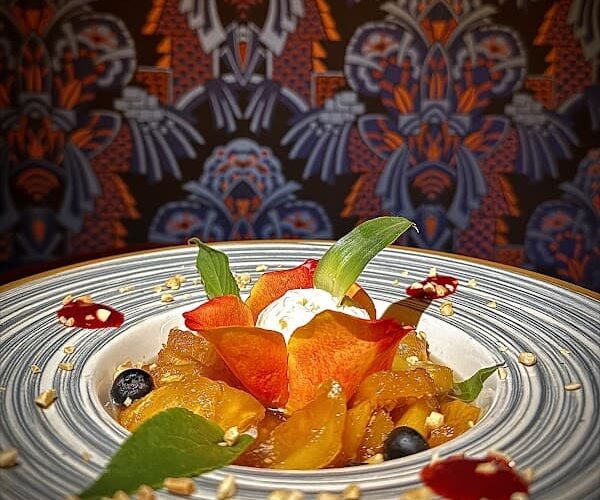 Maya Cocktails & Restaurant à Vaulx-en-Velin, France