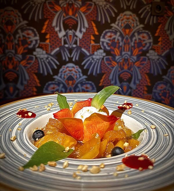 Maya Cocktails & Restaurant à Vaulx-en-Velin, France