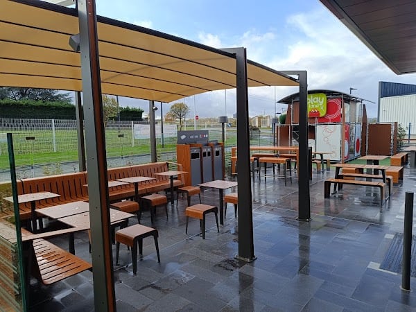 Restaurant McDonald’s à Breteuil, France