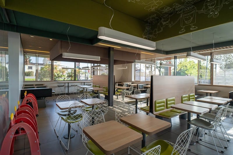 Restaurant McDonald’s à Heillecourt, France