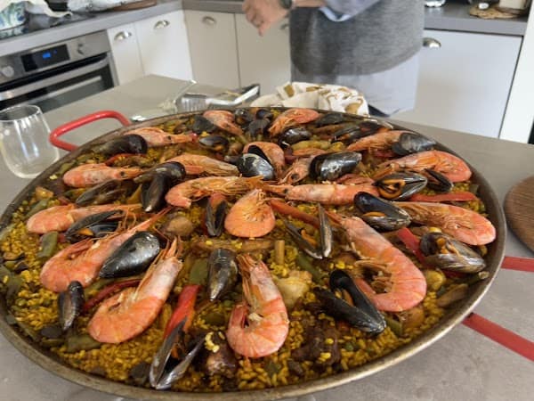 Restaurant Mi Candela paellas et fideuas à Mazan, France