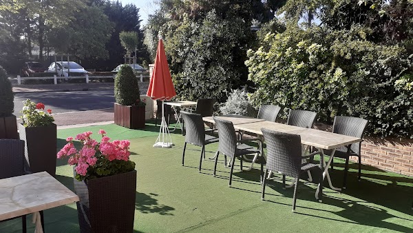 Restaurant Mira Roma à Eaubonne, France