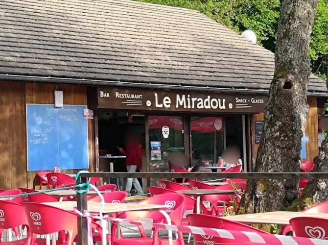 Restaurant Miradou à Saint-Théoffrey, France