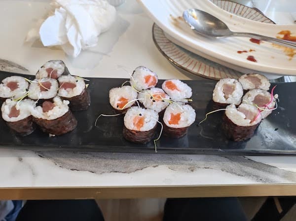 Restaurant Mitaka à Lons, France