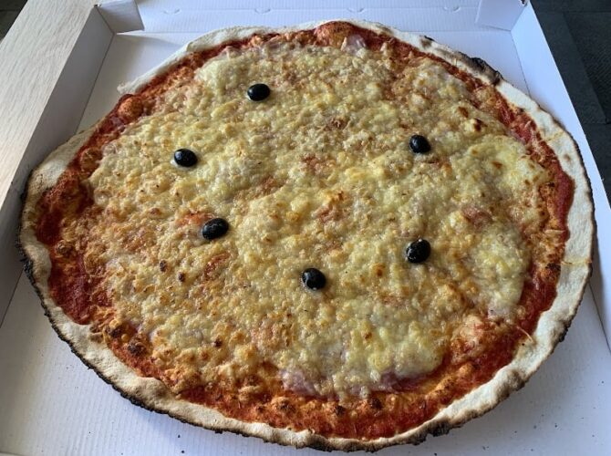 Restaurant Moissac Pizzas – Au Feu De Bois à Moissac, France