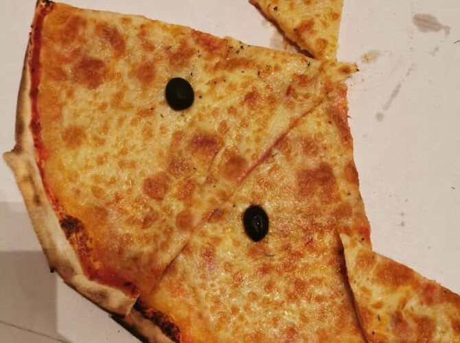 Restaurant Moissac Pizzas – Au Feu De Bois à Moissac, France