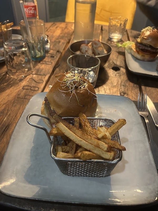 Restaurant Mon Paris IV ! à Chartres, France