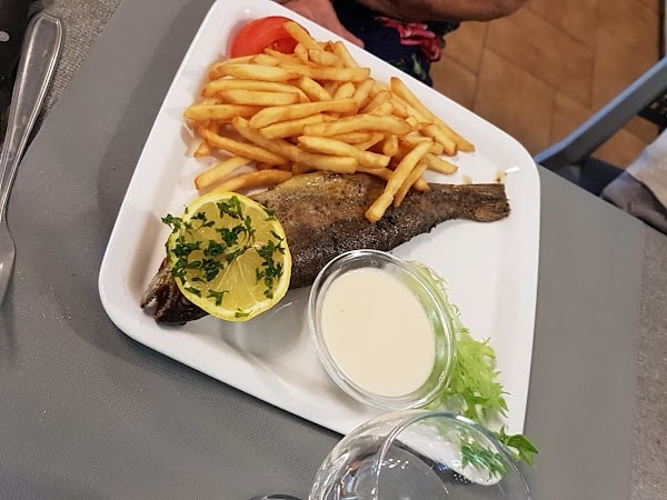 Restaurant Mon Plaisir à Baverans, France