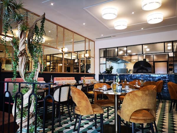 Restaurant Montésilvano-Arras à Arras, France