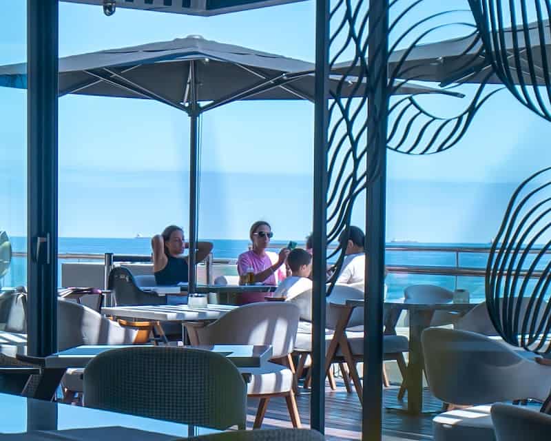 Moods Café-Restaurant à Casablanca, Maroc