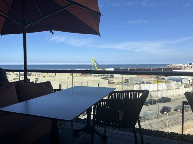 Moods Café-Restaurant à Casablanca, Maroc