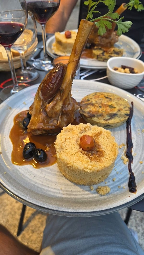 Restaurant Moun’S à Simiane-Collongue, France