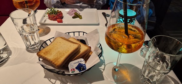 Restaurant Mövenpick Brasserie Baselstab à Basel, Suisse