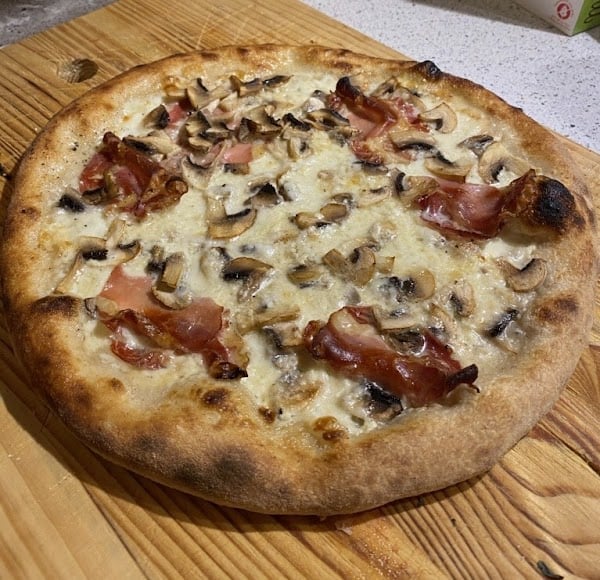 Restaurant Mr Cornicione à Orly, France