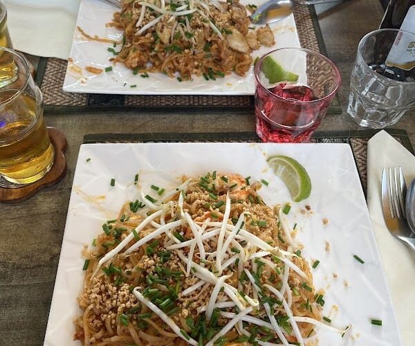 MR OLIVE “Le Restaurant” Thaïlandais à Saint-Nazaire, France