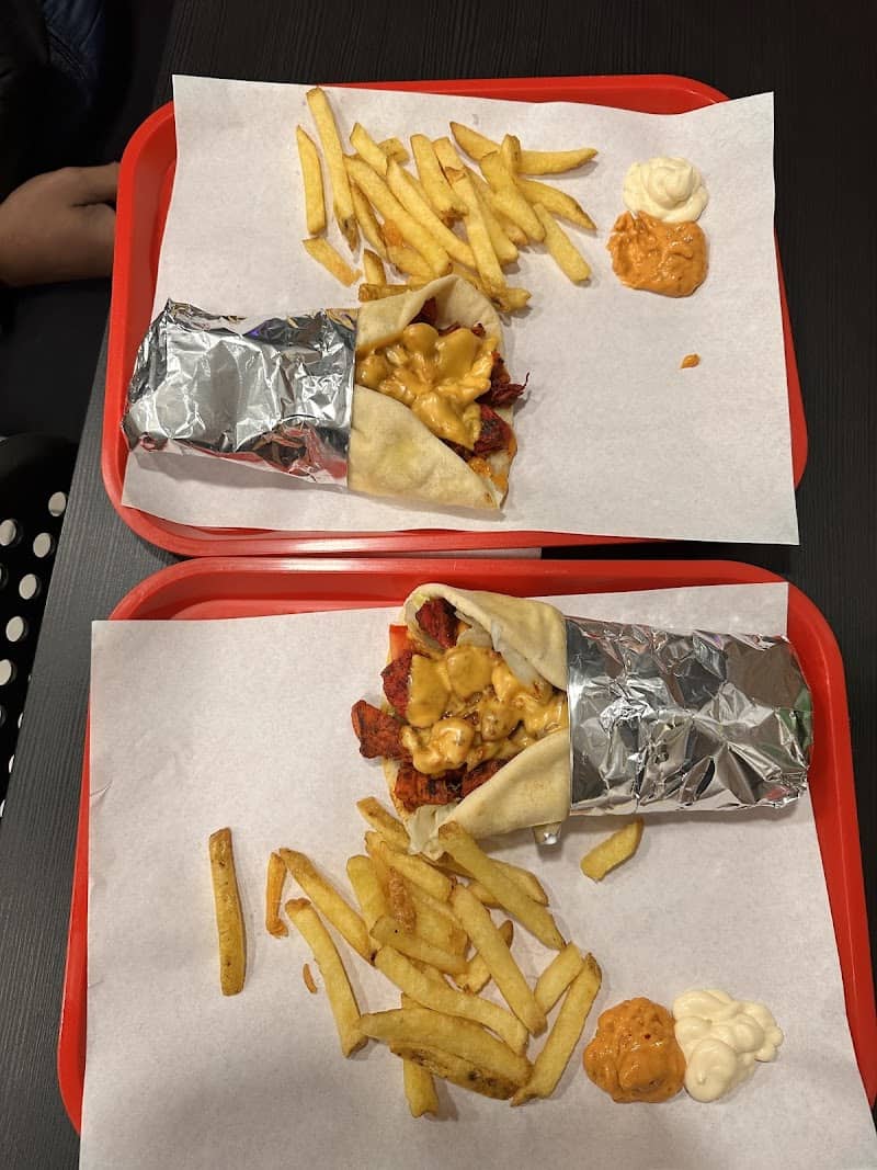 Restaurant Naan 7 à Corbeil-Essonnes, France