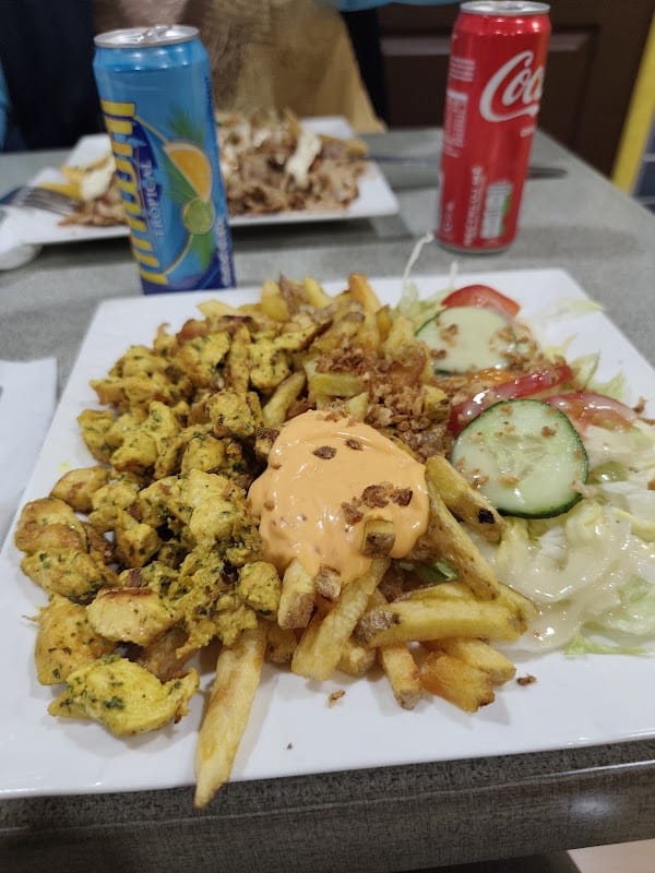 Restaurant Naan kebab à Vic-en-Bigorre, France