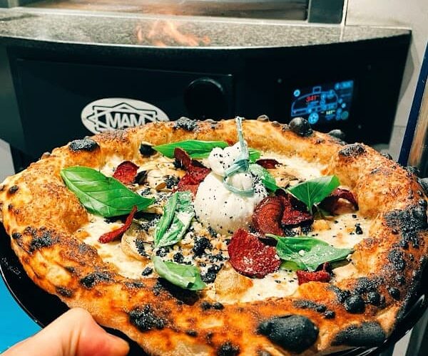 Restaurant Napoleone Pizzeria à Montélimar, France