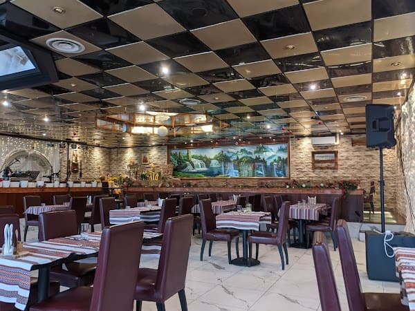 NATALIYA Restaurant Ukrainien à Massy, France