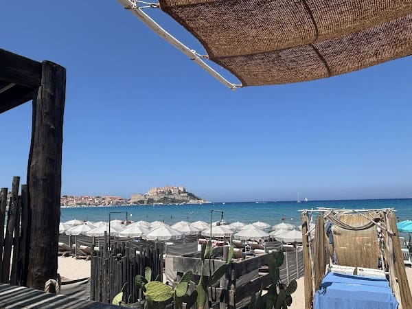 Restaurant Nina Plage Calvi à Calvi, France
