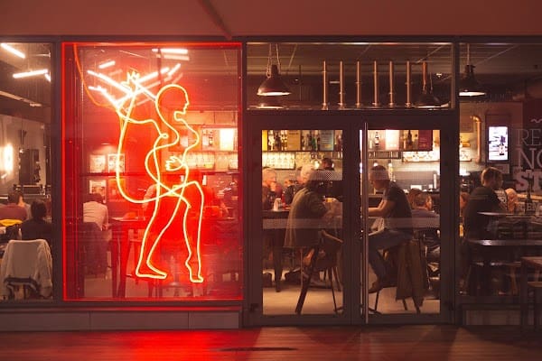 Restaurant Ninkasi Grand Parilly à Vénissieux, France