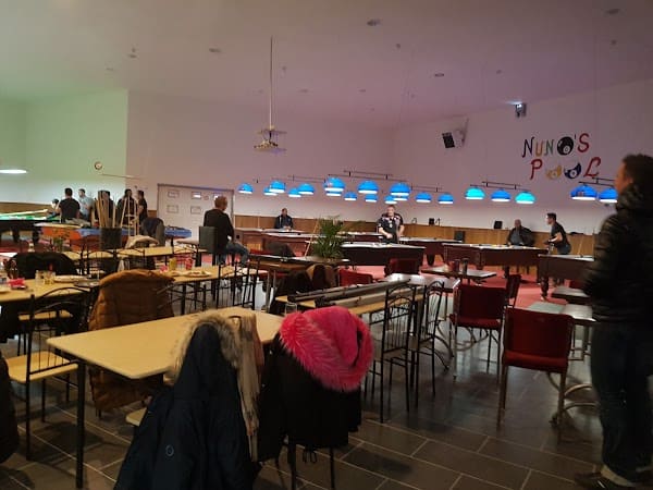 Restaurant Nuno’s Pool à Chenôve, France