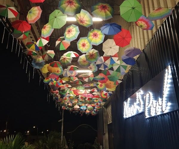 Restaurant Nuno’s Pool à Chenôve, France