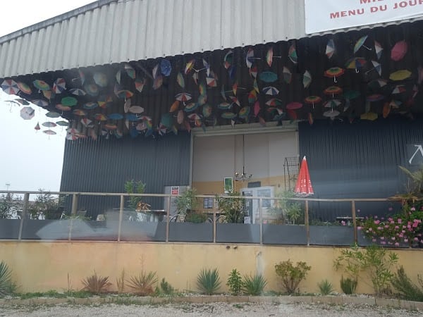 Restaurant Nuno’s Pool à Chenôve, France