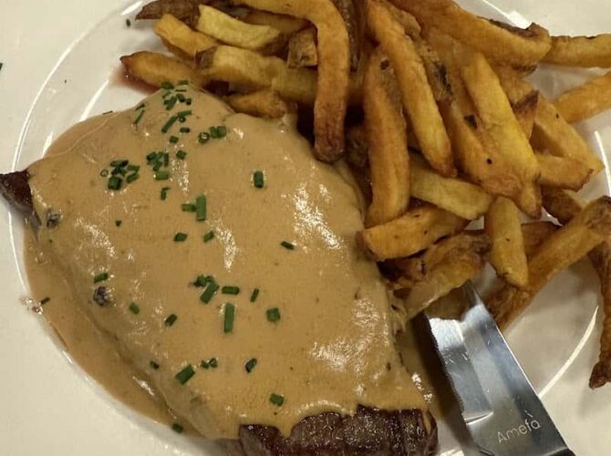 Restaurant Ô Bouillon à Champigny-sur-Marne, France