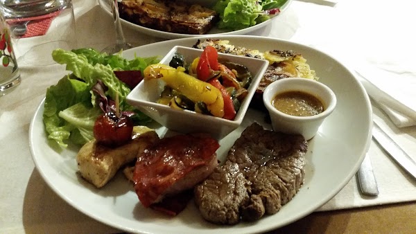 Restaurant O Braseiro à Villeneuve-le-Roi, France