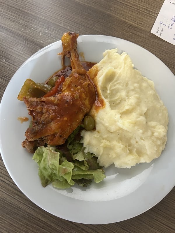 Restaurant O Cantinho Portugues à Lons, France