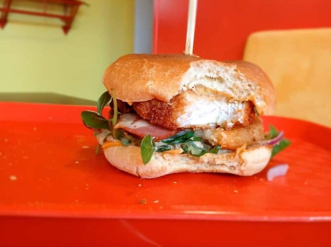 Restaurant Ô CHICK’N à Saint-Médard-d'Eyrans, France