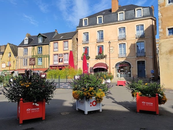 Restaurant O’ Comptoir des Cocottes à Le Mans, France