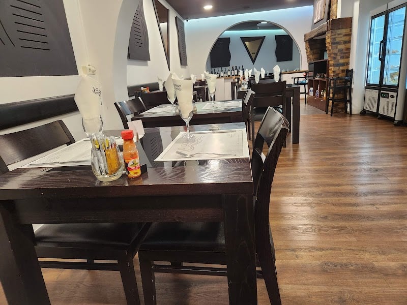 Restaurant O OCEANO à Champigny-sur-Marne, France