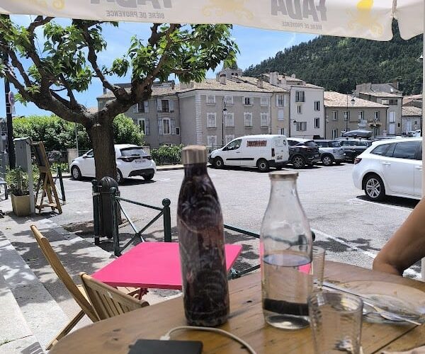 Restaurant Ô végé du coin à Sisteron, France