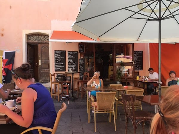 Restaurant OBB Aux Délices à Briançon, France