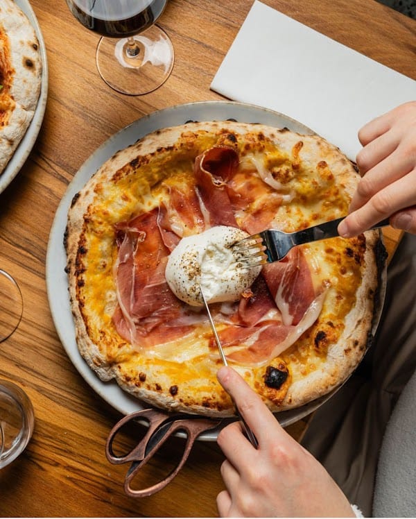 Restaurant Obel Mamma à Montmorency, France