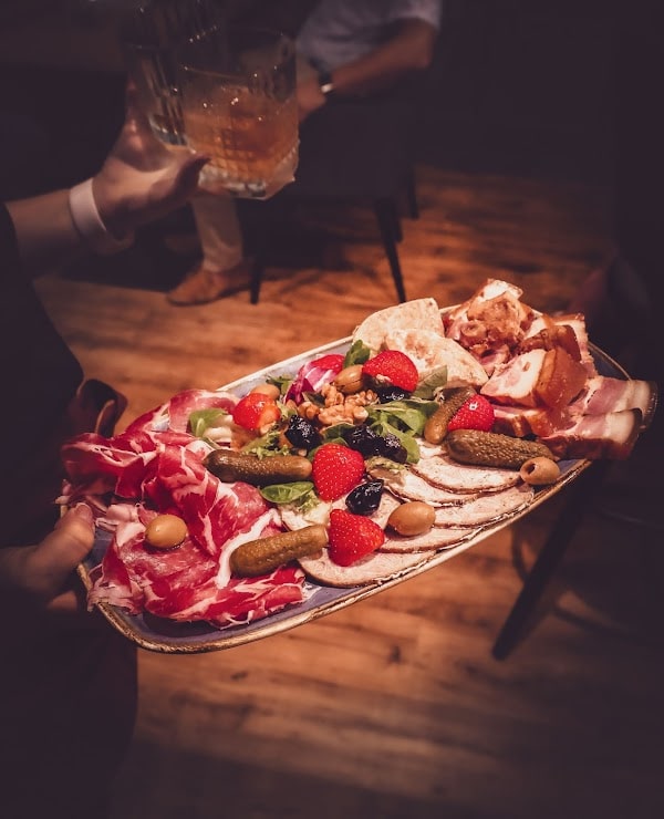 Restaurant O’caractère à La Roche-sur-Yon, France