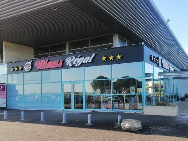 Restaurant Omiams Régal Saint-Jean-d’Angely à Saint-Jean-d'Angély, France