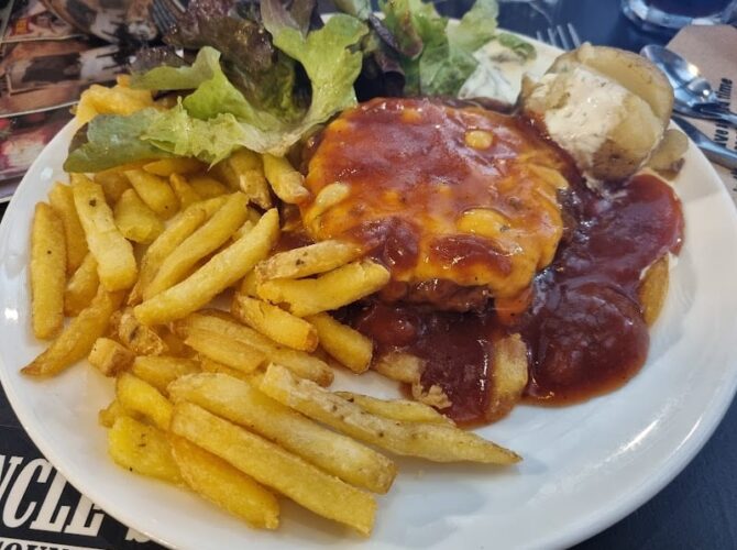 Restaurant Oncle Scott’s Lisieux à Lisieux, France