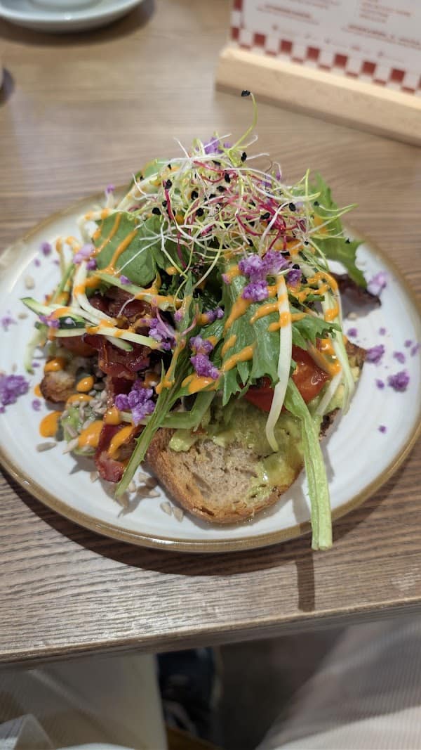 Restaurant Onni · Brunch Café à Chambéry, France