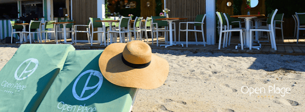 Restaurant Open Plage à Saint-Cyr-sur-Mer, France